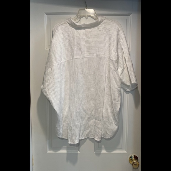 NWT  Loft Crisp White Crinkle Dolman Henley Shirt Size Large - Picture 7 of 10